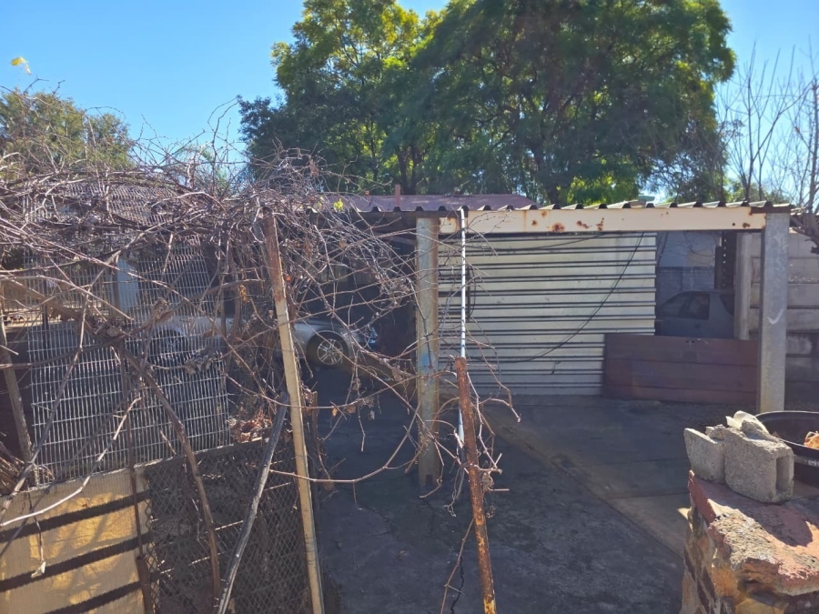 3 Bedroom Property for Sale in Oos Einde North West